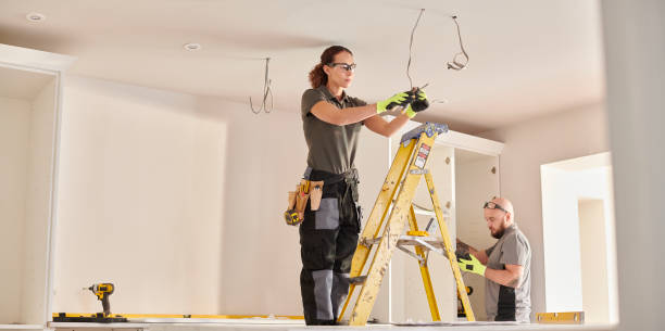 Best Electrician for Home Renovation  in Osceola, IA